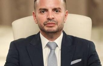 د.-محمد-راشد-يكتب:-حين-يتحوّل-المطوّر-إلى-ممول:-هل-السوق-العقاري-المصري-على-حافة-أزمة-خفية؟