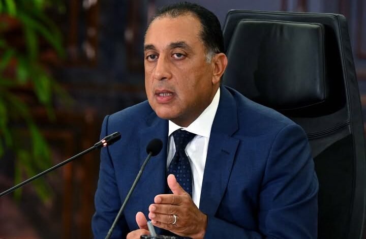 خاص:-رئيس-الوزراء-يتابع-جهود-تجهيز-الشركات-الحكومية-للطرح-في-البورصة