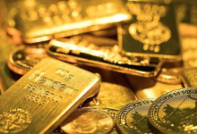 الذهب-ينخفض-3%-ويغلق-دون-مستوى-5-آلاف-دولار