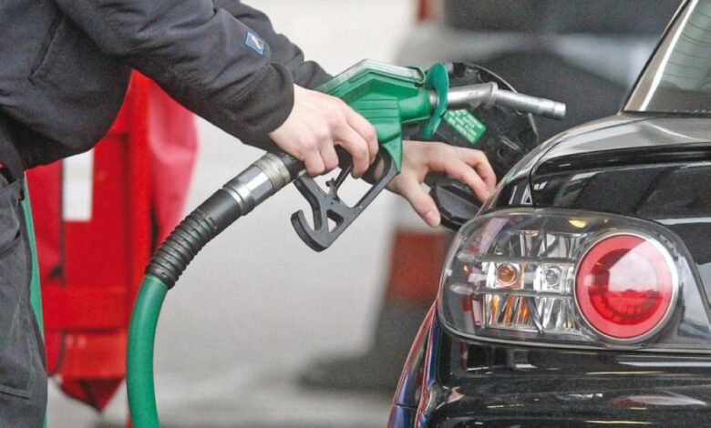 مقدونيا-الشمالية-تخفض-الضرائب-على-الوقود-بعد-قفزة-الأسعار-بسبب-الحرب