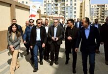 رئيس-الوزراء-يتفقد-عدداً-من-المشروعات-السكنية-والخدمية-بمدينة-“حدائق-العاصمة”