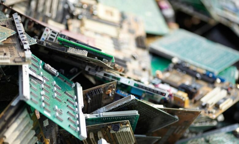 ماليزيا-تحظر-استيراد-النفايات-الإلكترونية-بشكل-تام-وفوري