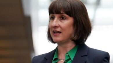 ريفز:-تعامل-واشنطن-مع-الحرب-يضغط-على-الاقتصاد-العالمي