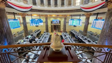 البورصة-تلتقط-أنفاسها-قرب-القمة-التاريخية