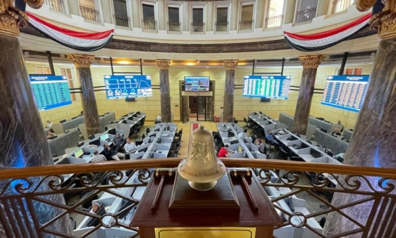 البورصة-تستأنف-التداولات-بـ«إعادة-هيكلة»-للمحافظ-نحو-الأسهم-التشغيلية